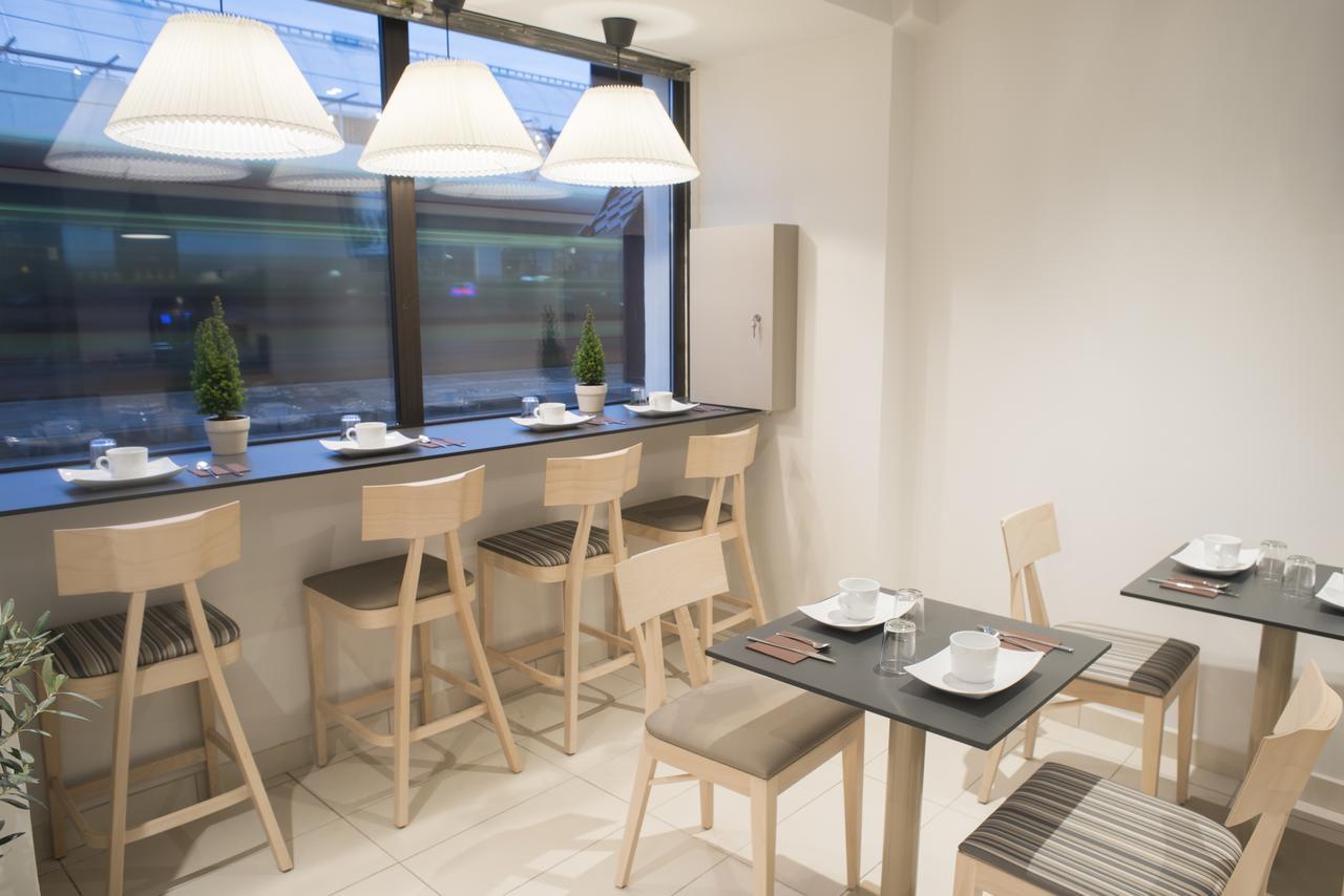 Hotel Saint Roch Montpellier Centre Bagian luar foto